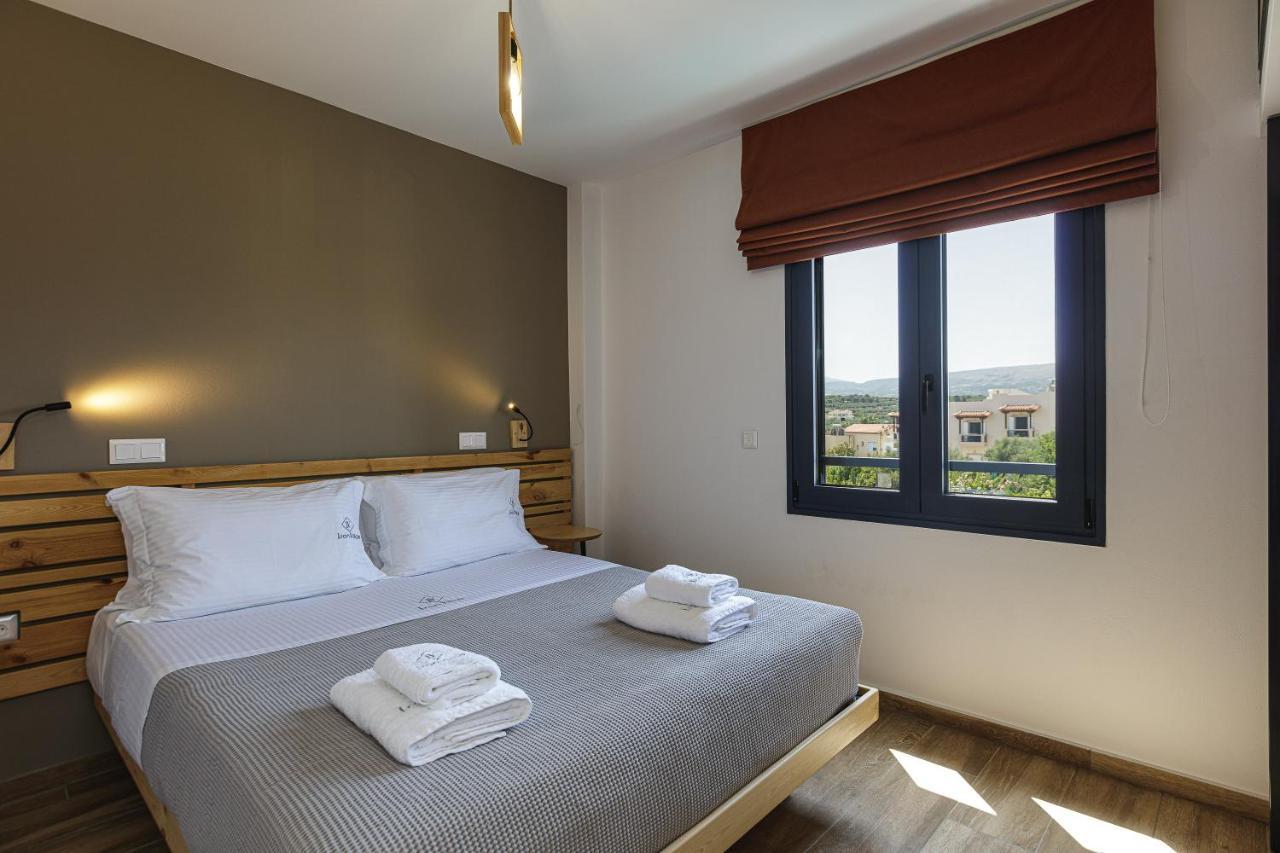 Iron Villas - Nefeli & Oniros Pangalochori Extérieur photo